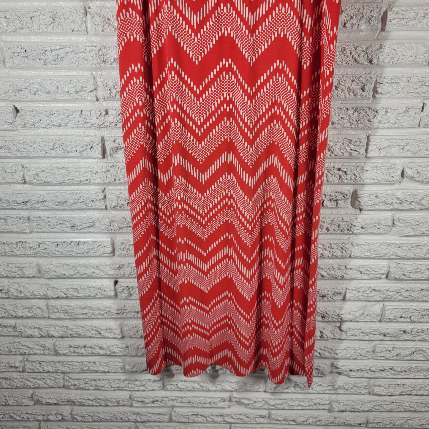 Dress Barn XL Maxi Skirt Red White Geometric Stretch Elastic Waist GEO158E