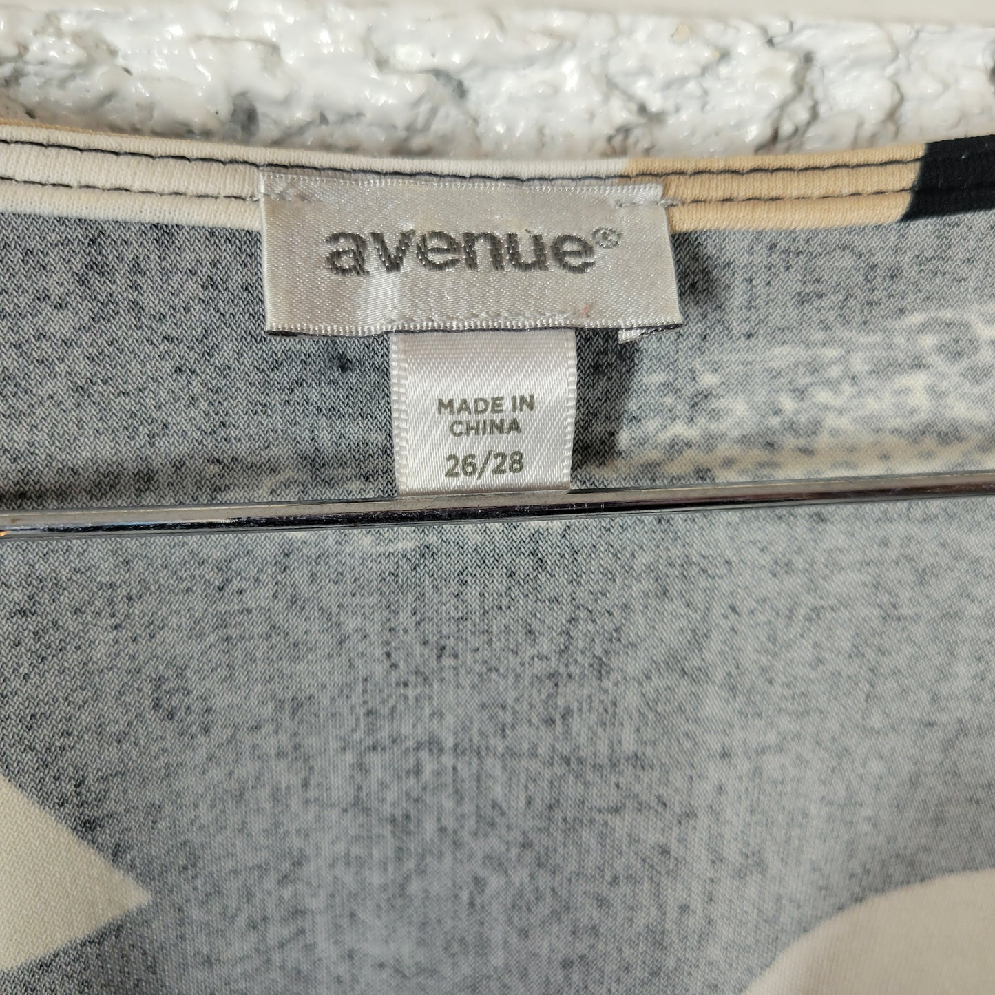 Avenue 26-28 Black Beige Striped Tunic VNeck 3/4 Sleeve Plus Size Top STR95E