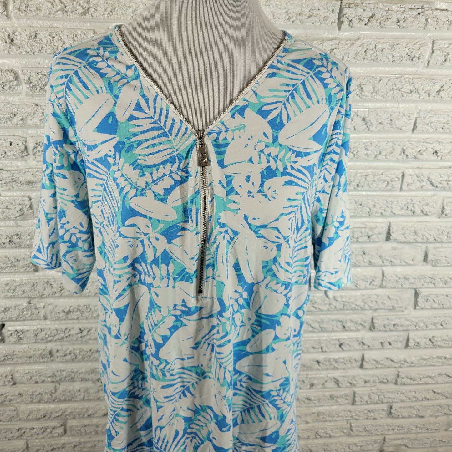 Belle Kim Gravel Womens Tee XL Blue White Floral Cotton Blend T-Shirt FLO275XE