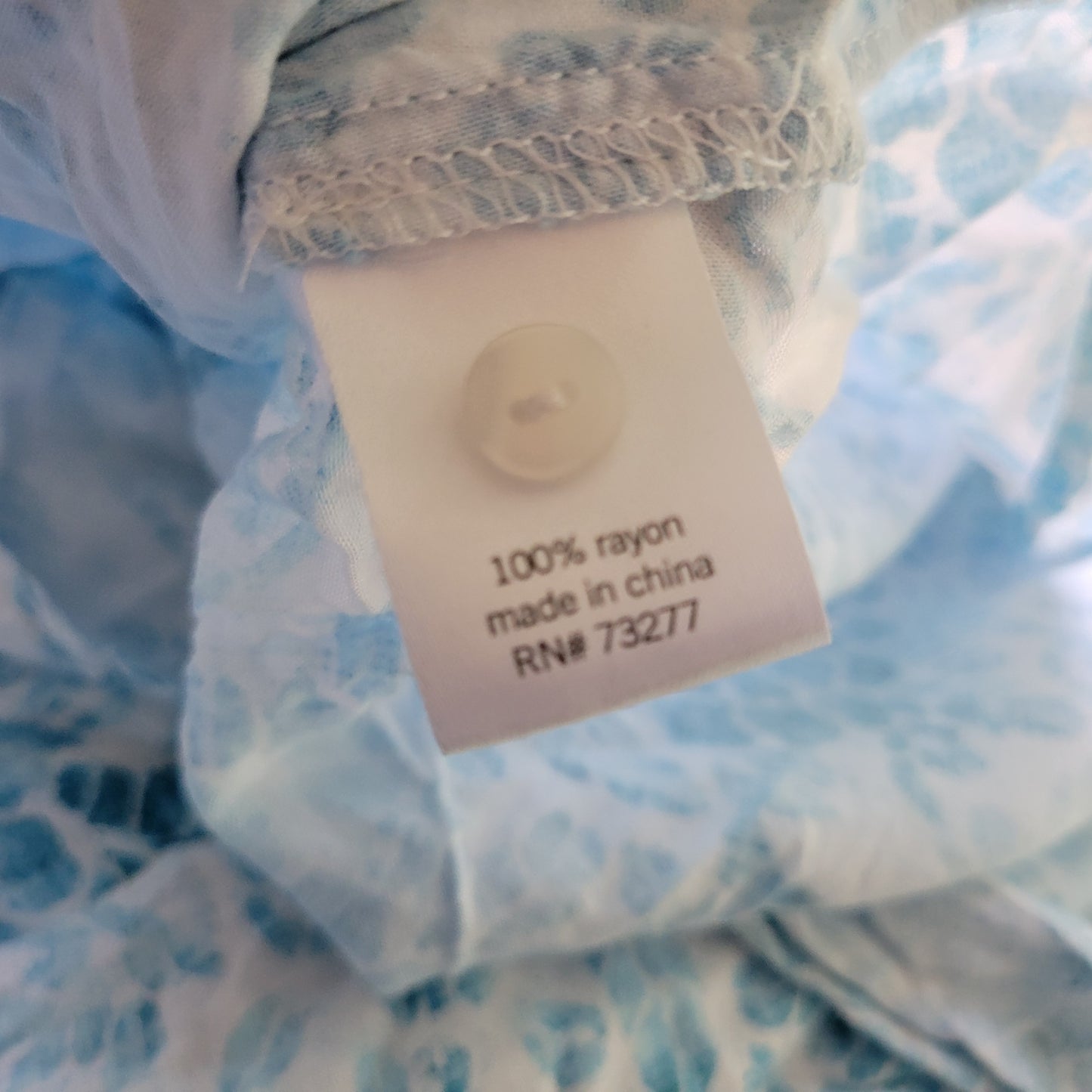Sonoma Womens Top XL Blue White Floral Rayon Blouse V-Neck 3/4 Sleeve FLO274XE