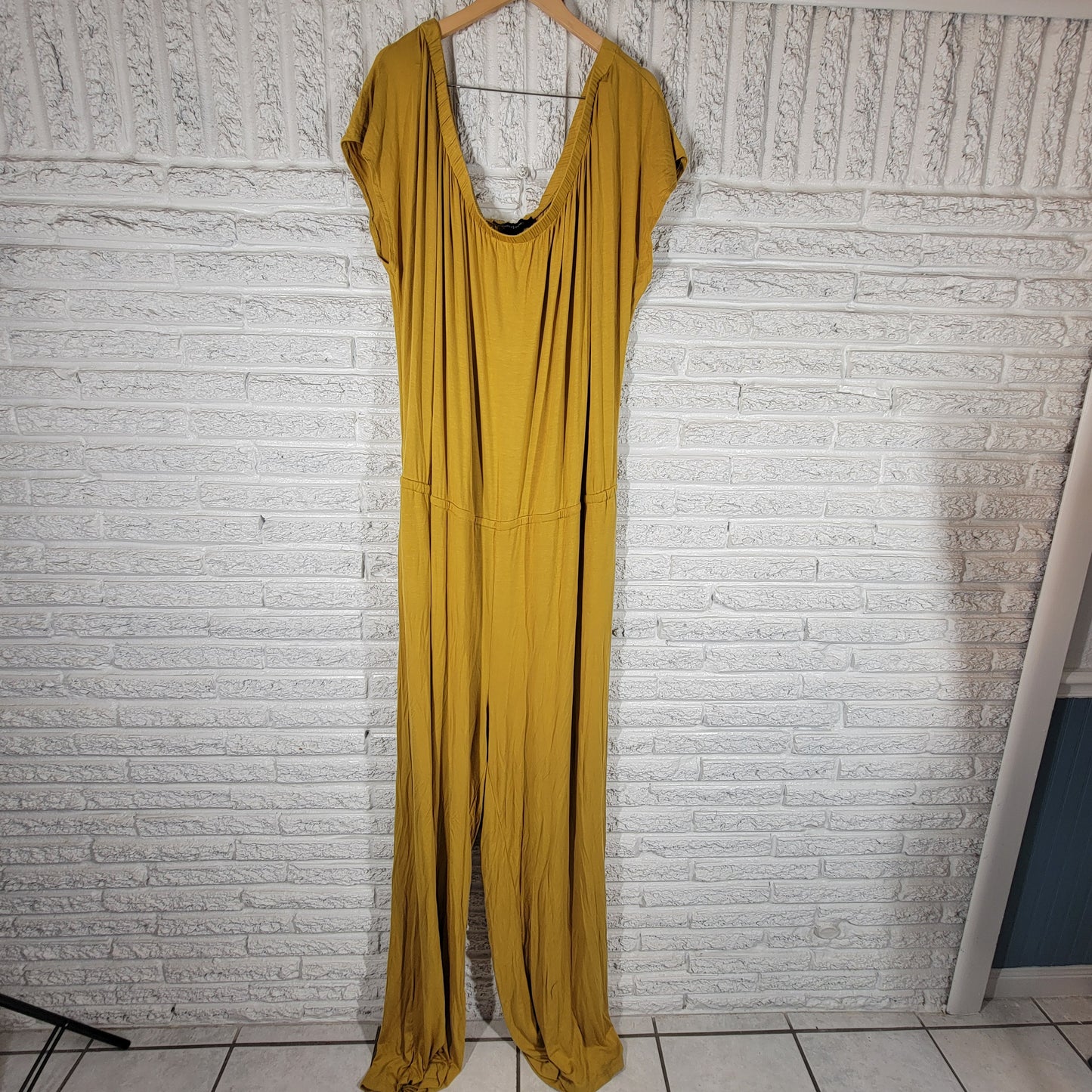 Ashley Stewart Jumpsuit Womens 30 32 Tall Gold Sleeveless Pockets SWE137E