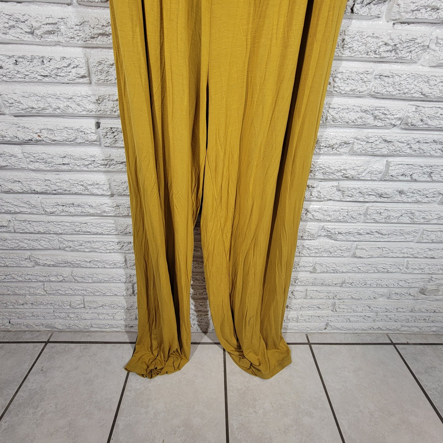 Ashley Stewart Jumpsuit Womens 30 32 Tall Gold Sleeveless Pockets SWE137E