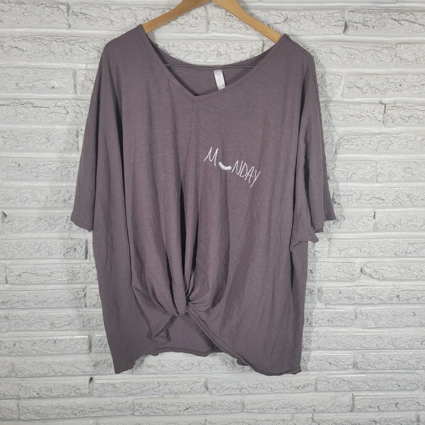 Cacique Pajama Top 26/28 Gray Cotton Blend Monday Plus Sleep Embroidered B5E