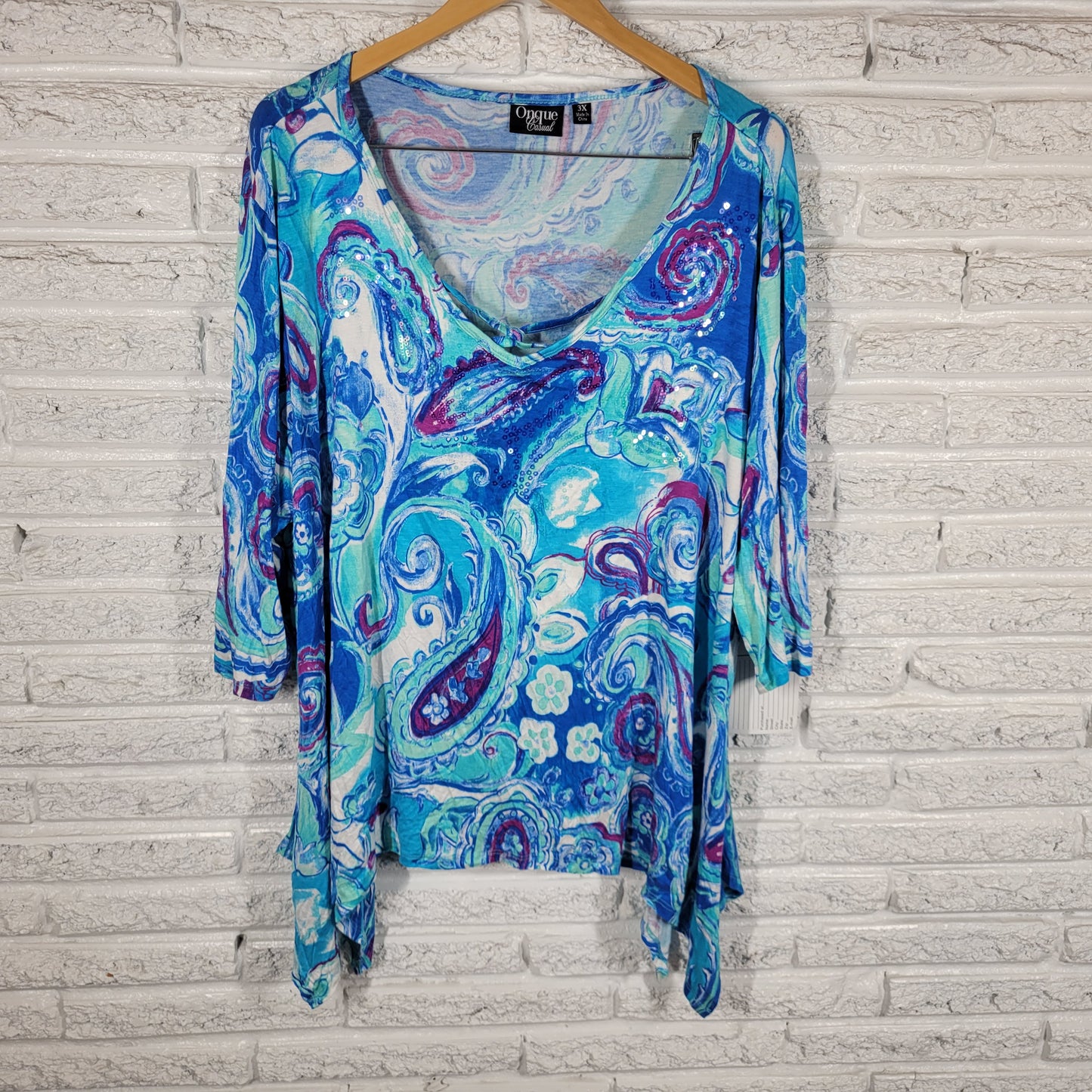 Onque Top Womens 3X Blue Purple Paisley Sequin V-Neck 3/4 Sleeve Casual PAI25E
