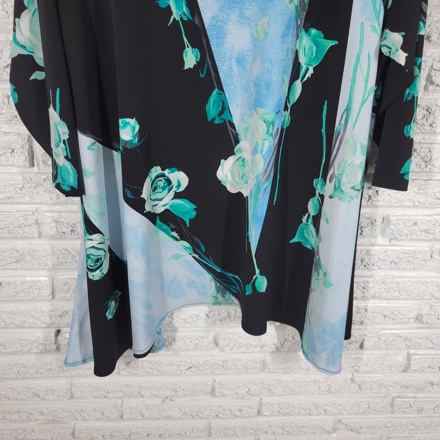 Alfani Asymmetric Tunic Womens 2X Black Blue Floral 3/4 Sleeve Casual FLO283E