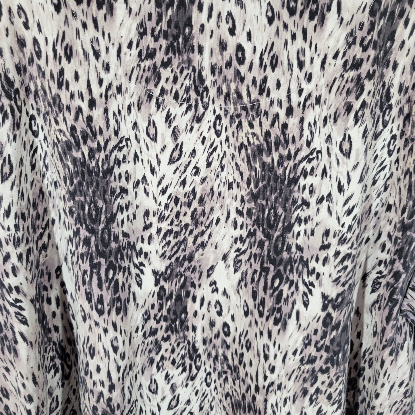 Liz & Me Women Tee 3X Black Gray Animal Print V-Neck Short Sleeve Cotton ANI64E