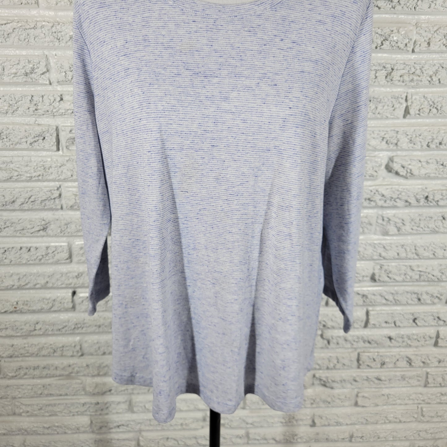 Chicos Womens Tee XL Blue Stripe 3/4 Sleeve Crewneck Knit Stretch Travel STR176E