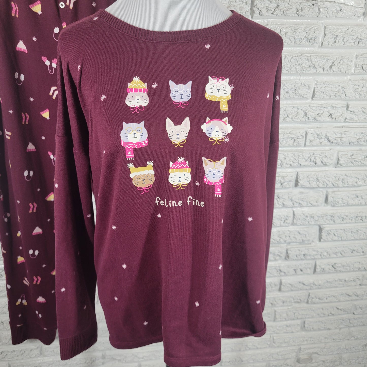 LC Lauren Conrad XL Pajama Set Maroon Feline Cat Winter Beanie Mittens BUR13E