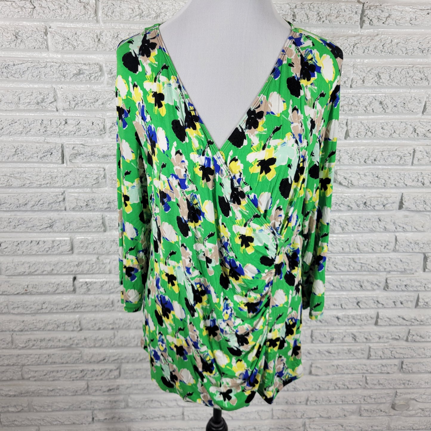 Dana Buchman Womens Top XL Green Yellow Watercolor V-Neck 3/4 Sleeve WAT98E