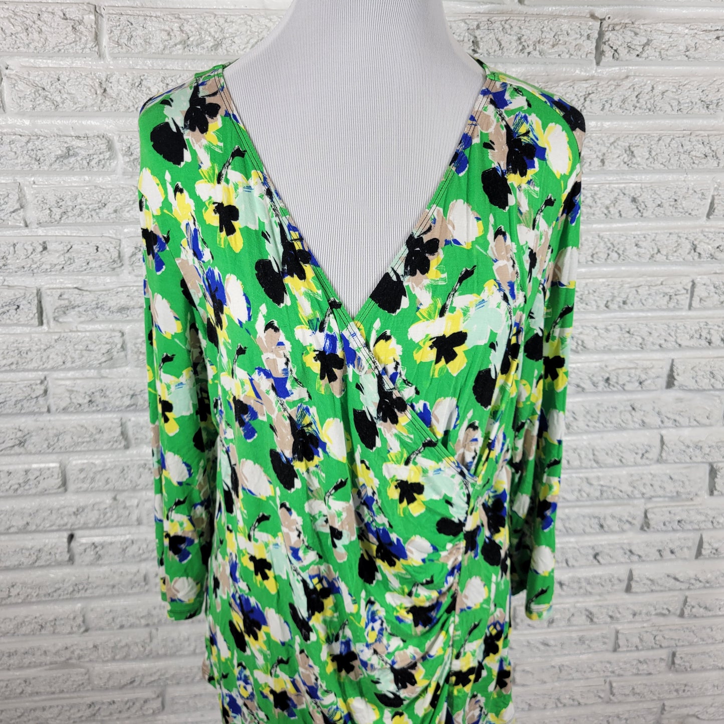 Dana Buchman Womens Top XL Green Yellow Watercolor V-Neck 3/4 Sleeve WAT98E