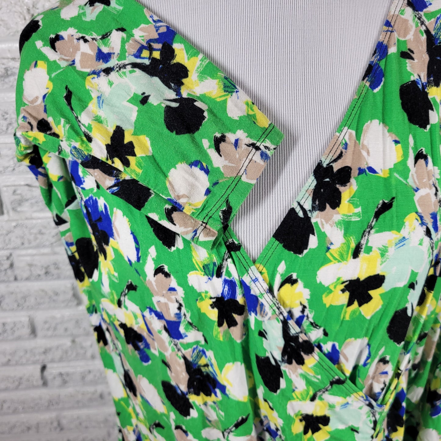 Dana Buchman Womens Top XL Green Yellow Watercolor V-Neck 3/4 Sleeve WAT98E