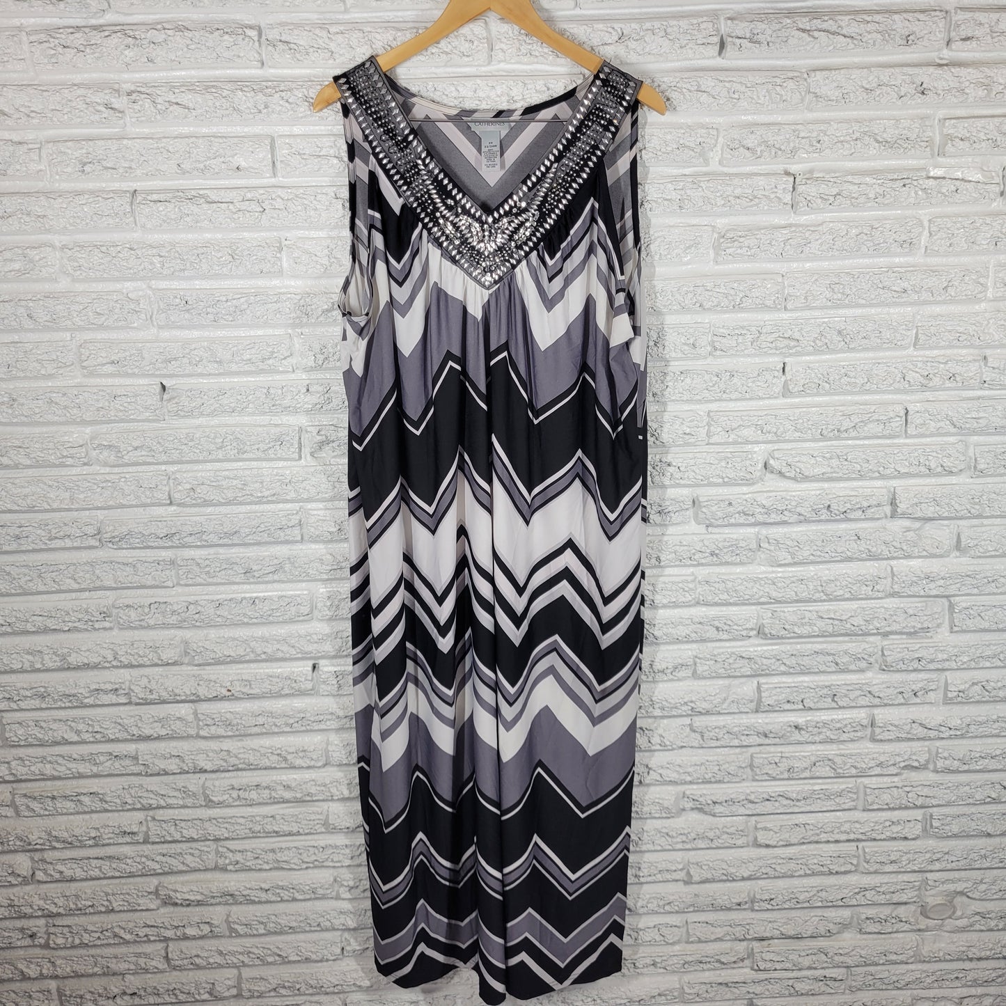 Catherines Dress 2X Black Gray Geometric Tank Maxi V-Neck Studded Sequin GEO189E