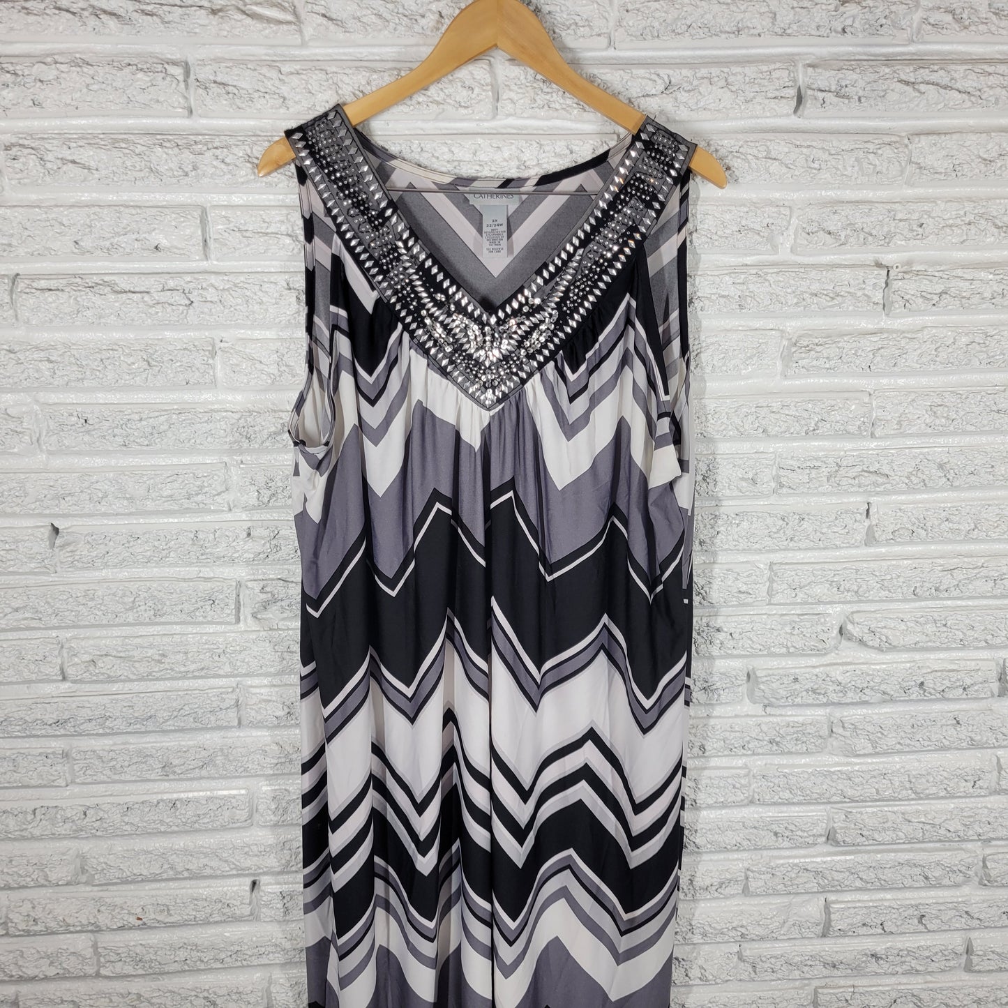 Catherines Dress 2X Black Gray Geometric Tank Maxi V-Neck Studded Sequin GEO189E