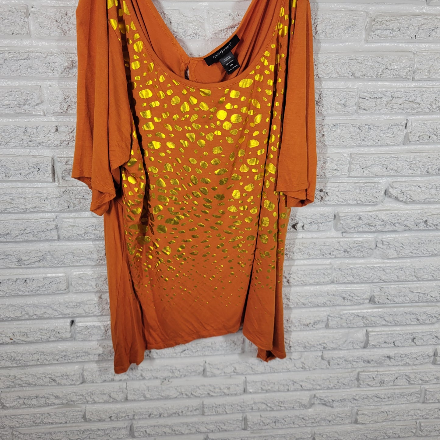 Ashley Stewart Womens 22/24 Top Orange Gold Foil Animal Print Keyhole ANI32E