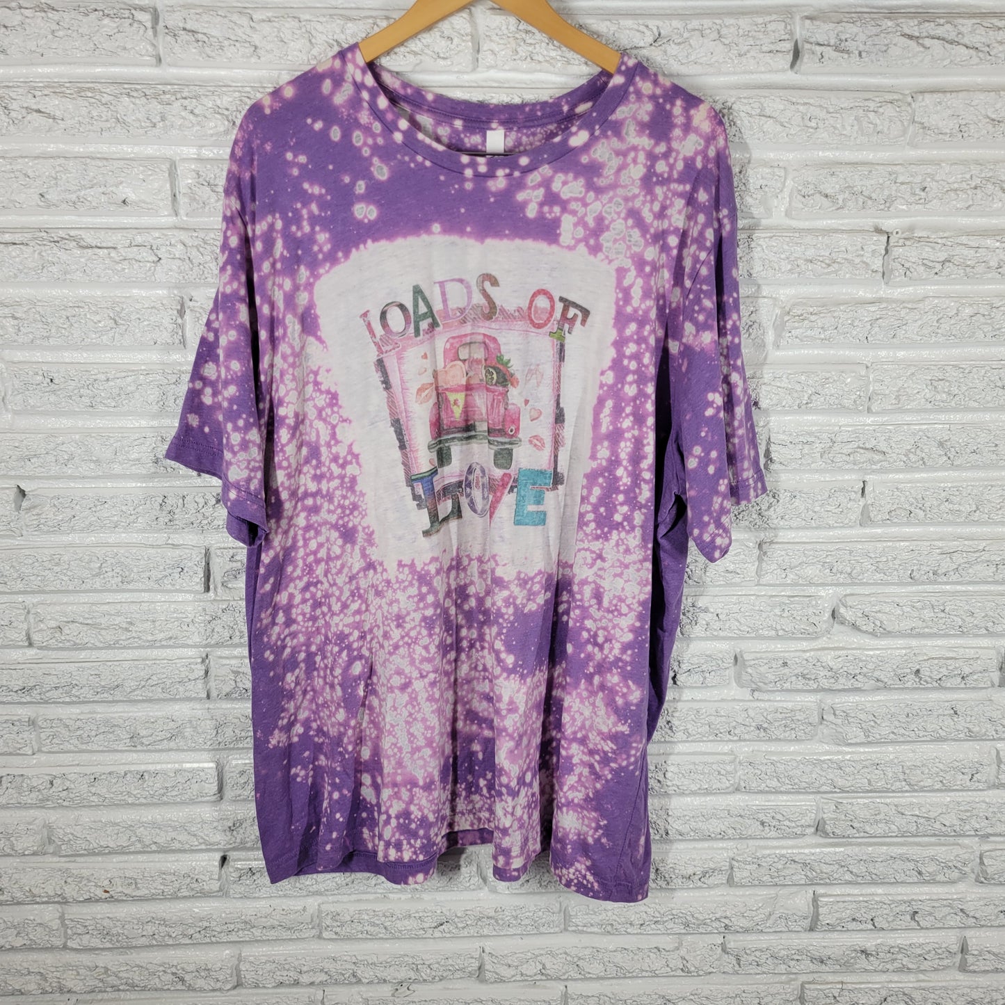 Bella Canvas 4XL T-Shirt Purple Bleached Graphic Tee Loads Of Love NOV95E