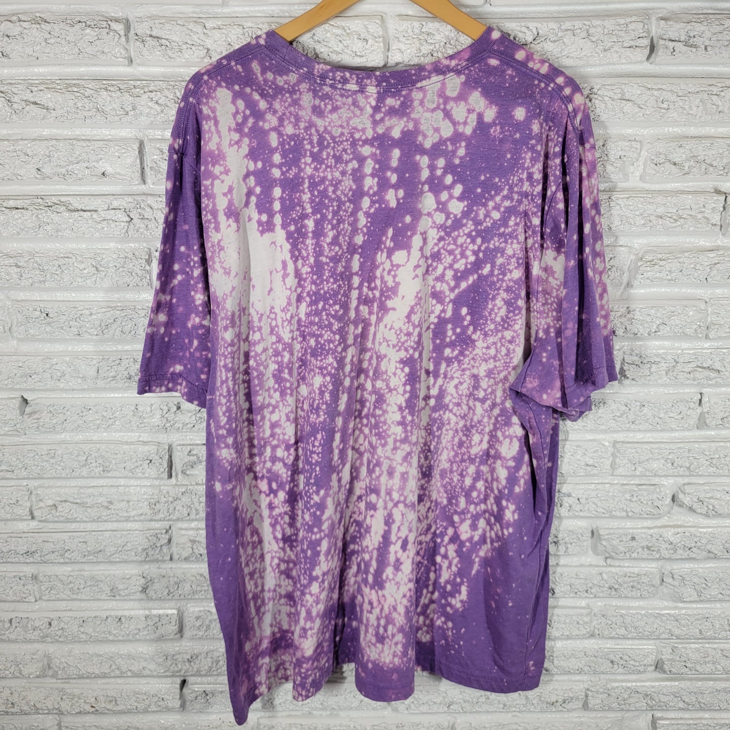 Bella Canvas 4XL T-Shirt Purple Bleached Graphic Tee Loads Of Love NOV95E