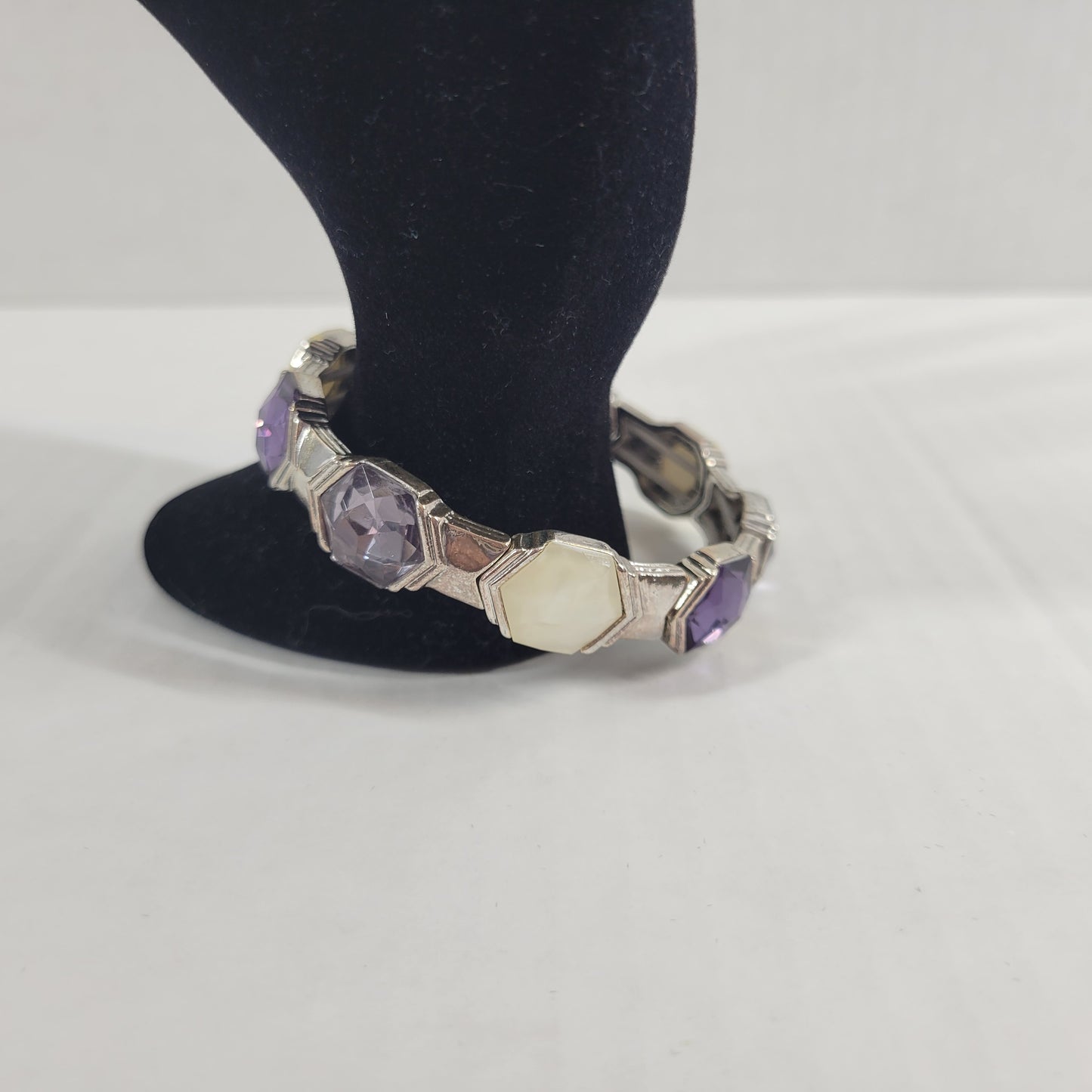 Napier Vintage Stretch Bracelet Silver Tone Purple Hexagon Crystal Lucite B3E