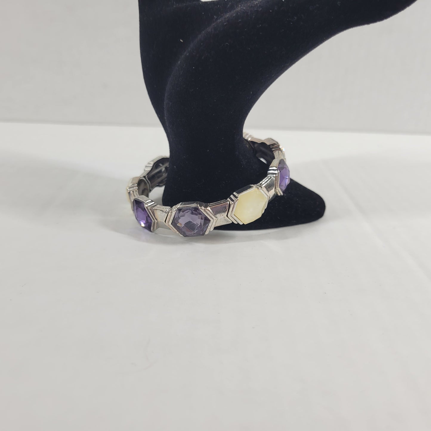 Napier Vintage Stretch Bracelet Silver Tone Purple Hexagon Crystal Lucite B3E