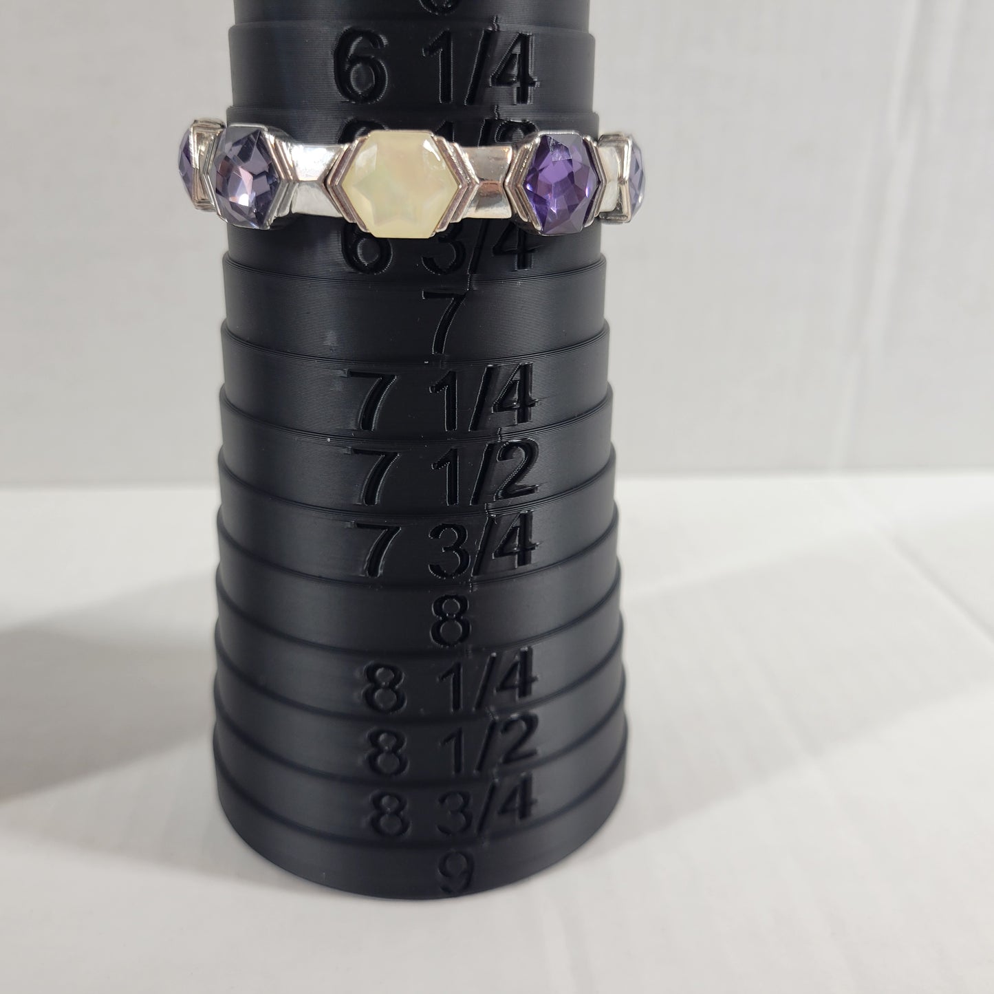 Napier Vintage Stretch Bracelet Silver Tone Purple Hexagon Crystal Lucite B3E