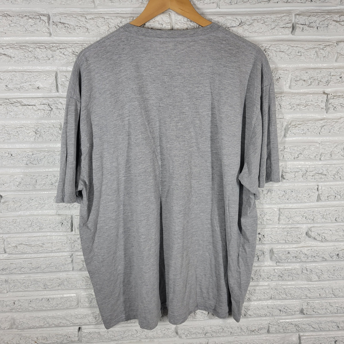 Lincoln Outfitters Womens 3X T-Shirt Gray Cow Graphic Heart Print A7E