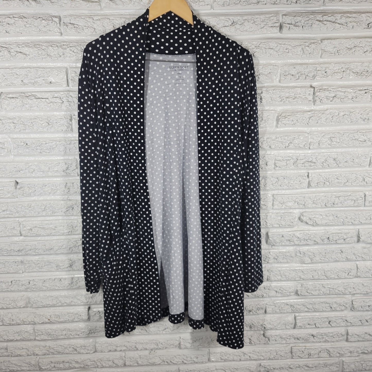 Torrid Super Soft Knit Cardigan 3X Black White Polka Dot Long Sleeve Top GEO112E