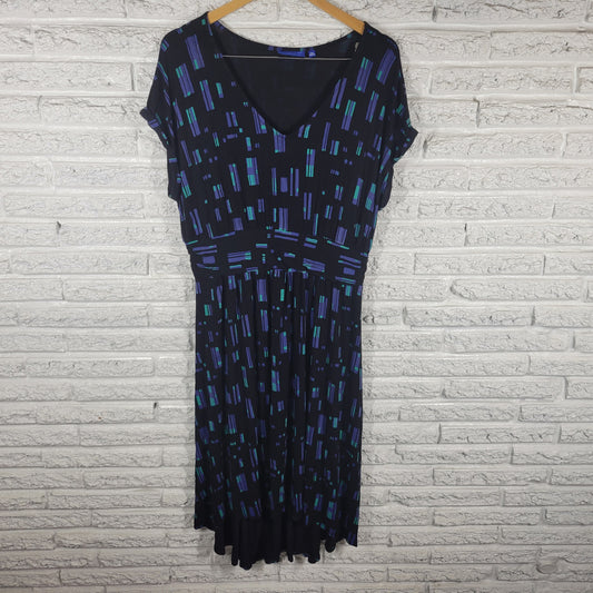Apt 9 Dress PXL Petite XL Fit Flare Black Blue Geometric V-Neck High Low GEO56E