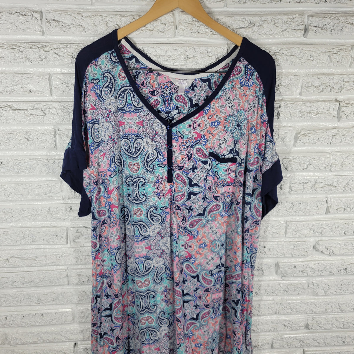Secret Treasures Paisley Pajama Top 3X Blue Pink V-Neck Short Sleeve PAI36E