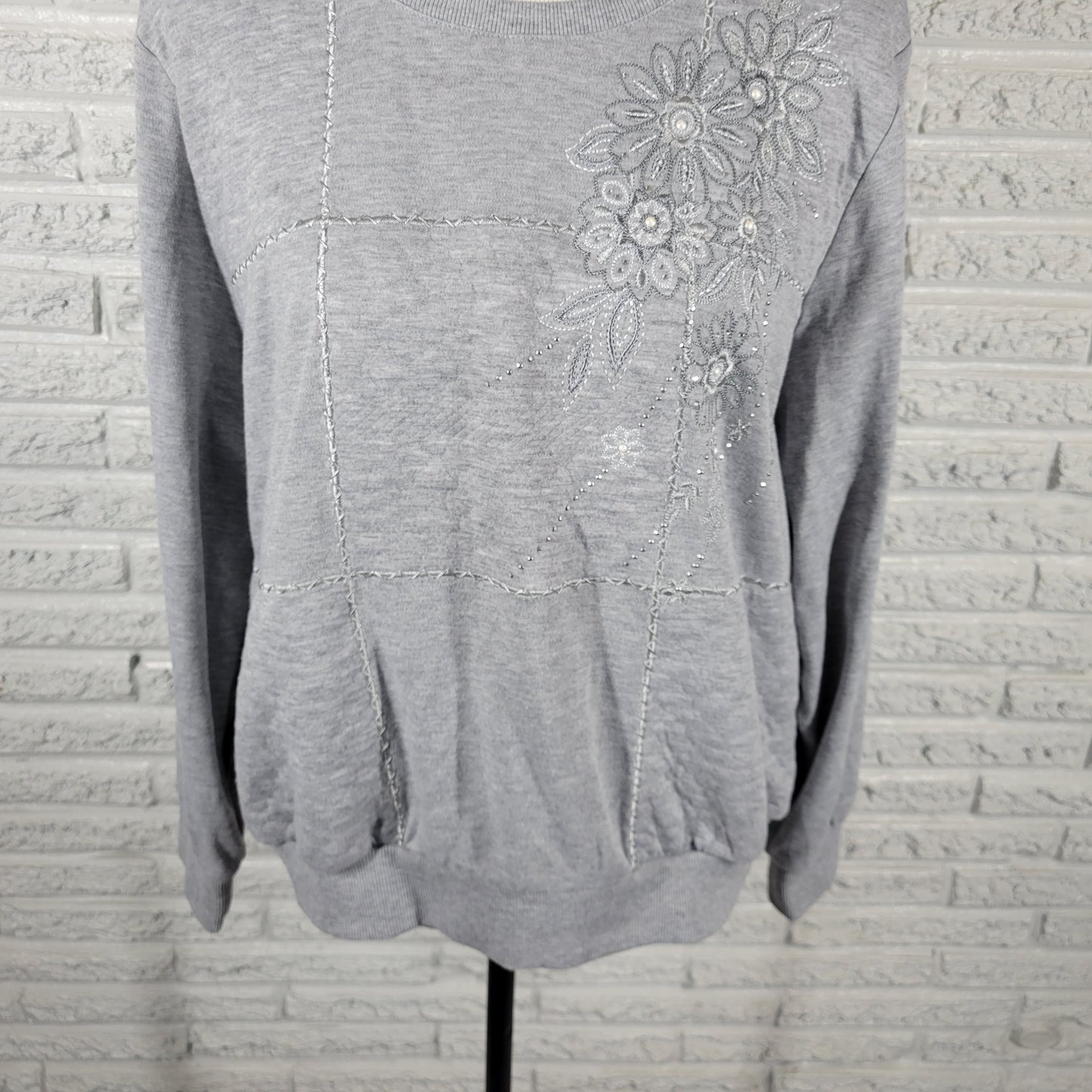 Alfred Dunner Quilted Sweatshirt PXL Petite XL Gray Floral Embroidered B27E