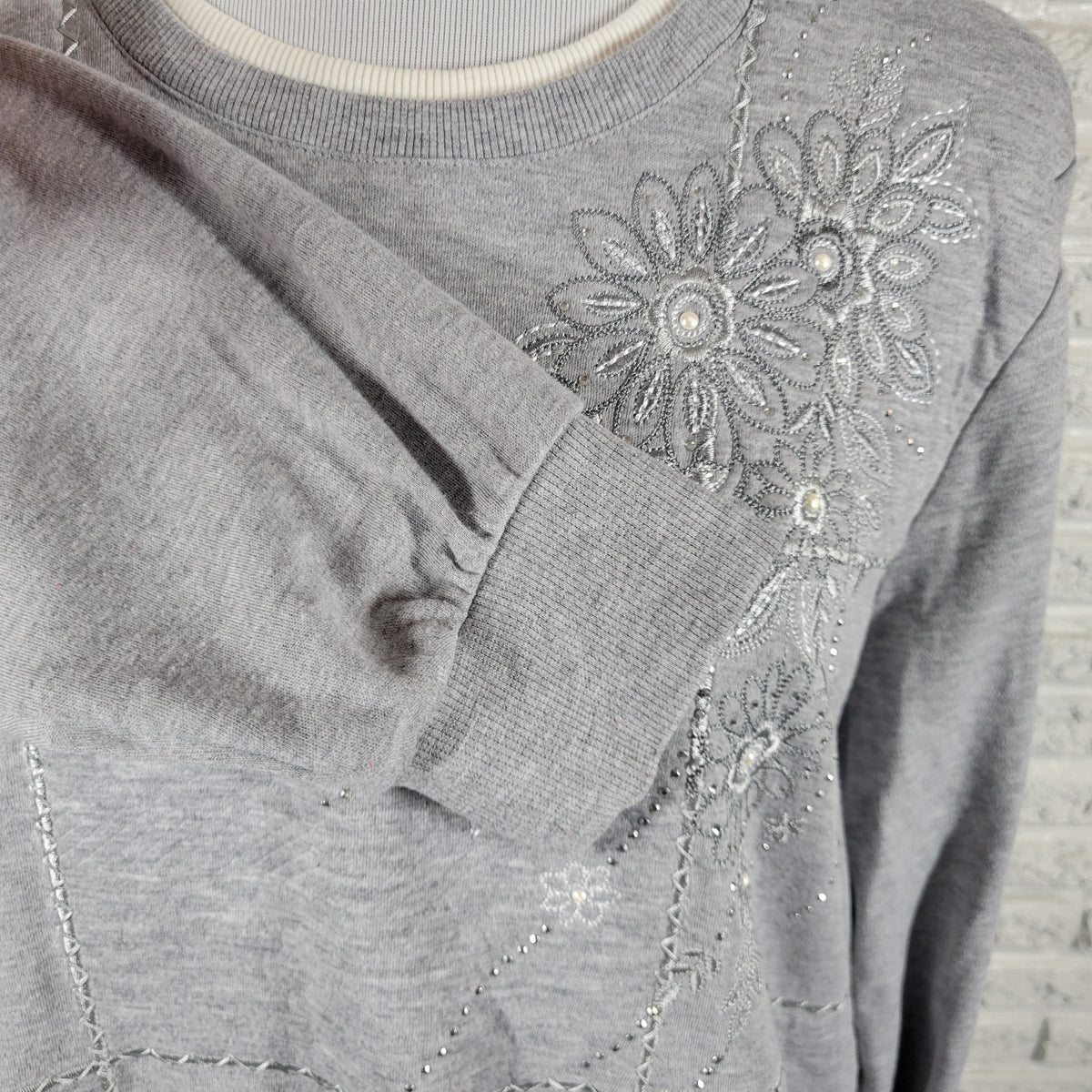 Alfred Dunner Quilted Sweatshirt PXL Petite XL Gray Floral Embroidered B27E