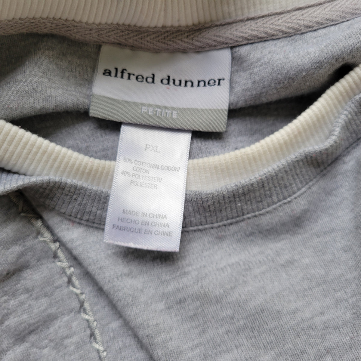 Alfred Dunner Quilted Sweatshirt PXL Petite XL Gray Floral Embroidered B27E