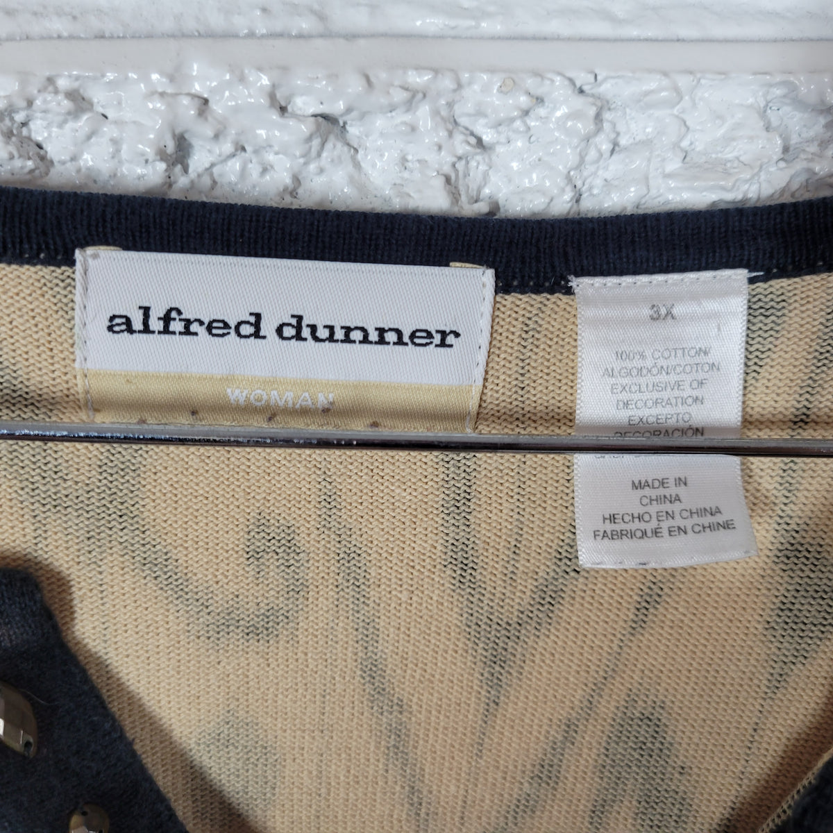 Alfred Dunner Sweater 3X 3XL Beige Black Geometric Studded V-Neck GEO194E