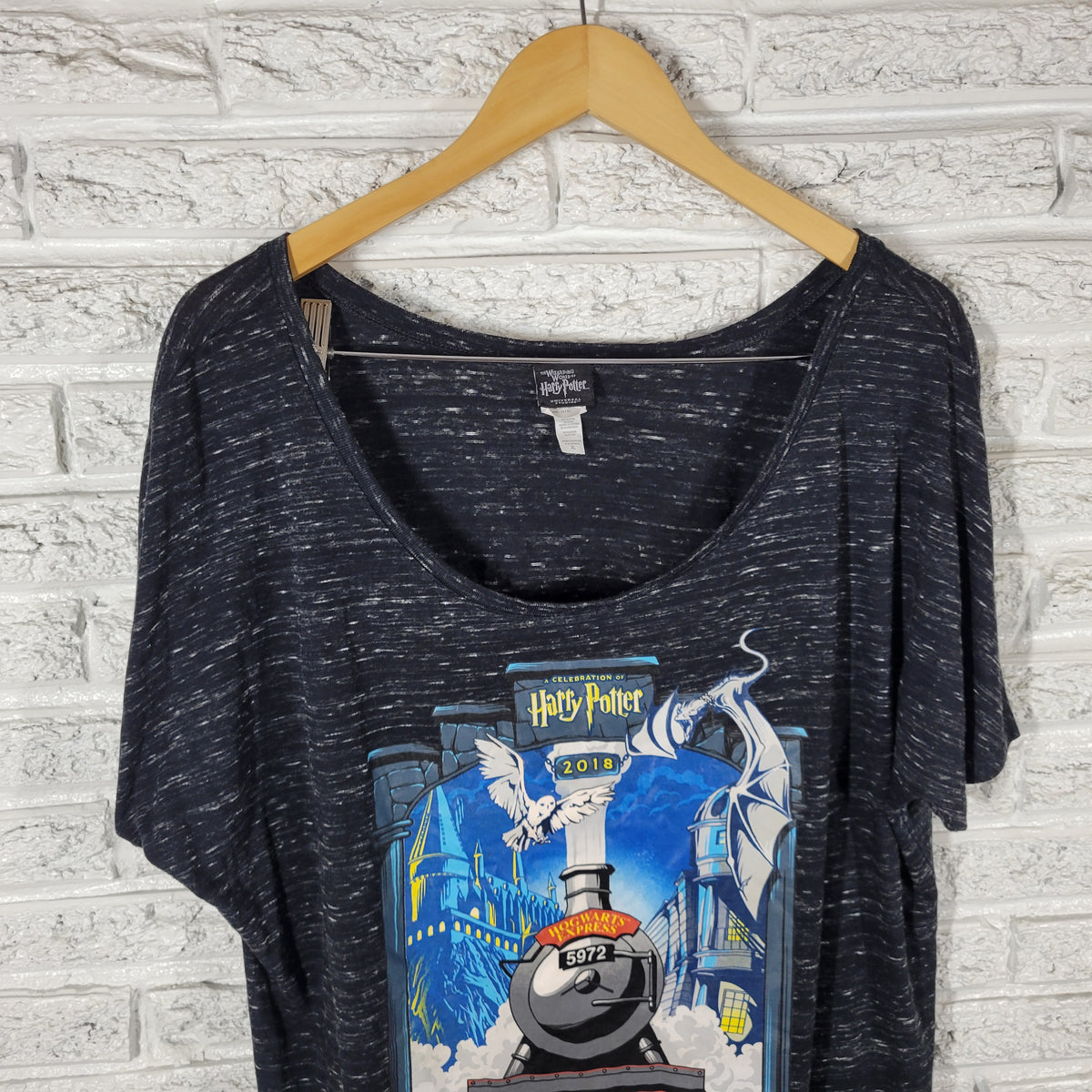 Universal Studios Harry Potter XL 2018 Celebration Hogwarts Express Shirt NOV16E