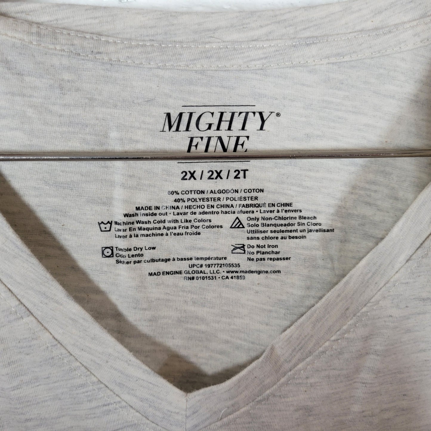 Mighty Fine Womens 2X Throw Kindness Like Confetti Graphic T-Shirt Gray GRA13E