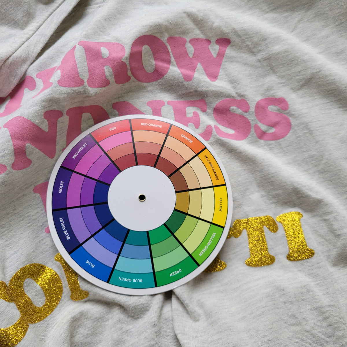 Mighty Fine Womens 2X Throw Kindness Like Confetti Graphic T-Shirt Gray GRA13E