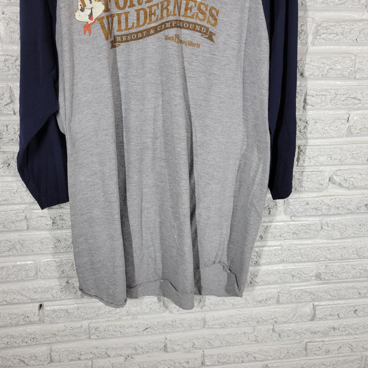 Disney World Fort Wilderness 50th Raglan Shirt 2XL Chip Dale Baseball NOV34E