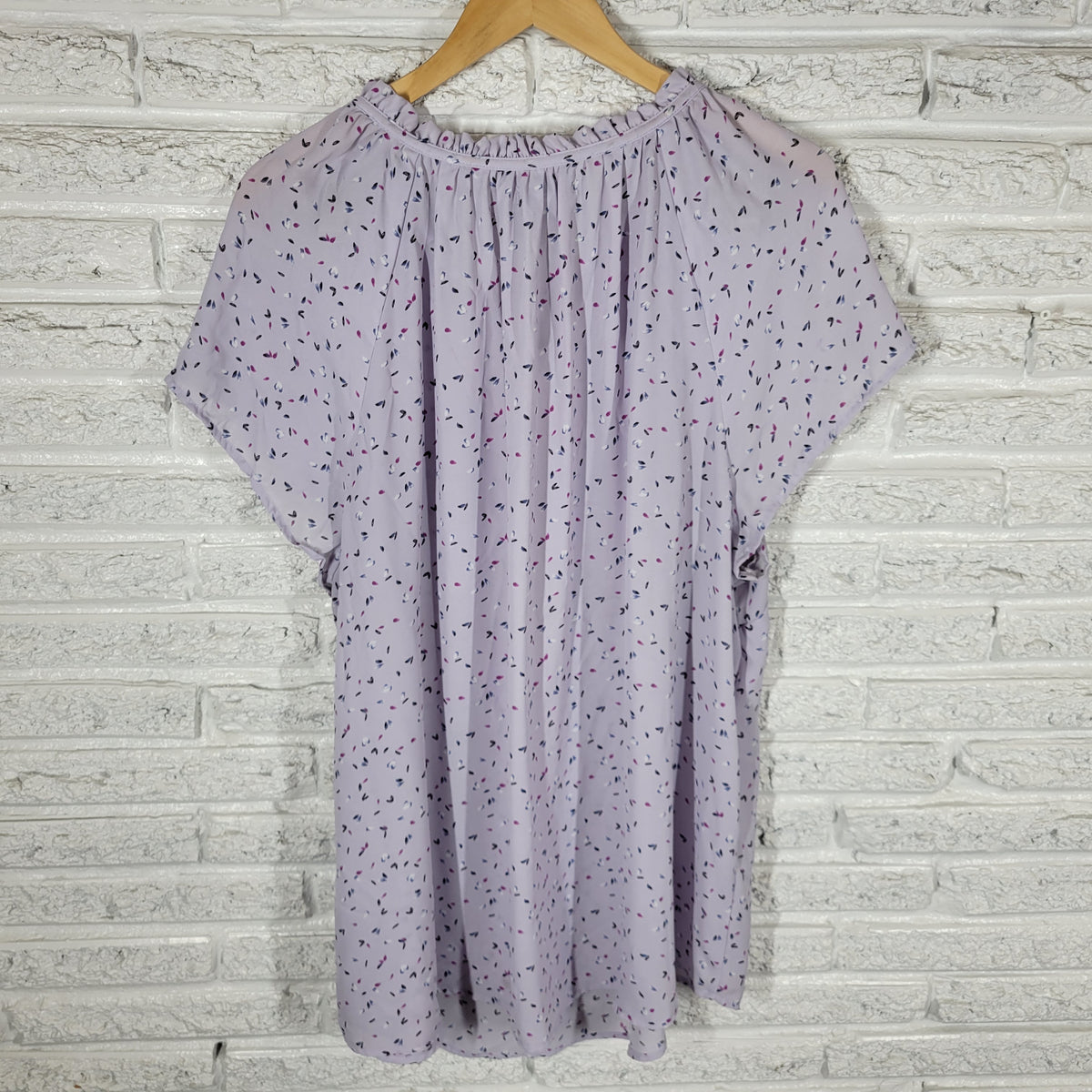 Croft & Barrow Womens Top 3X Plus Floral Petals Frilly Keyhole Flutter FLO82E
