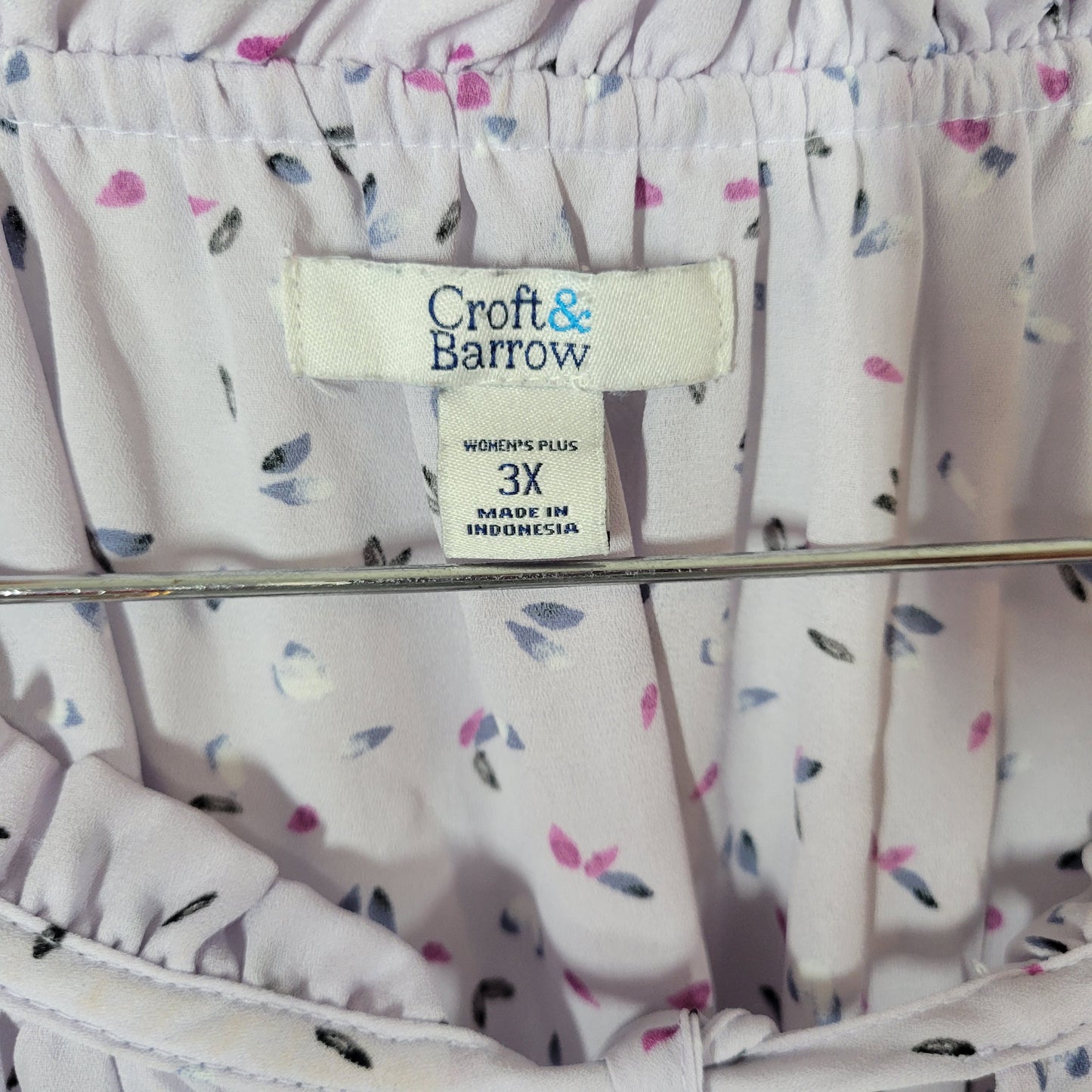 Croft & Barrow Womens Top 3X Plus Floral Petals Frilly Keyhole Flutter FLO82E
