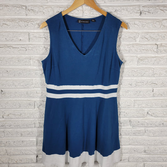 NY&Co Womens Mini Dress XL Blue White Fit Flare Sleeveless V-Neck Cotton BLU22E