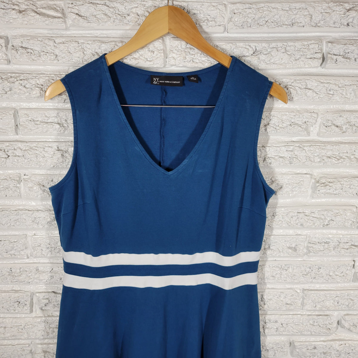 NY&Co Womens Mini Dress XL Blue White Fit Flare Sleeveless V-Neck Cotton BLU22E