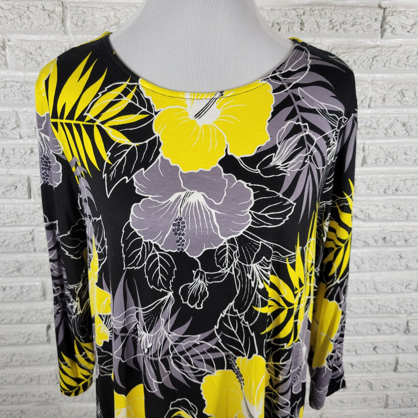 Ruby Rd PXL Petite Womens Yellow Black Floral Asymmetric 3/4 Sleeve Top FLO55E