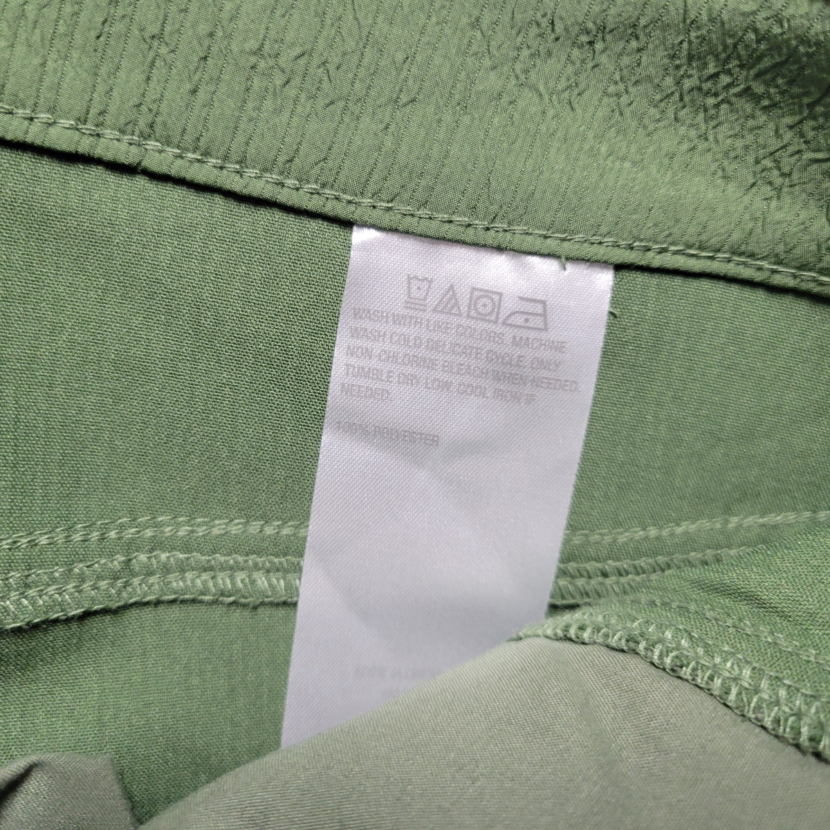 LOGO Lori Goldstein Pants 18W Green Crinkle Crepe Straight Leg Dress GRE46E
