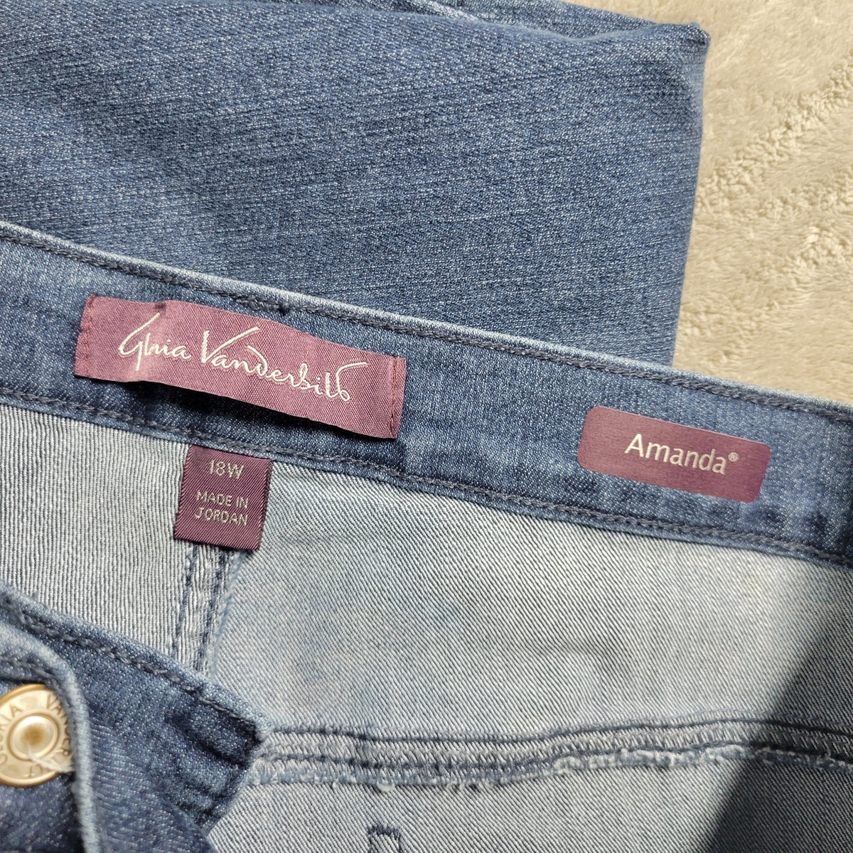 Gloria Vanderbilt Amanda Jeans 18W Medium Wash Elastic Waist Straight SL105E