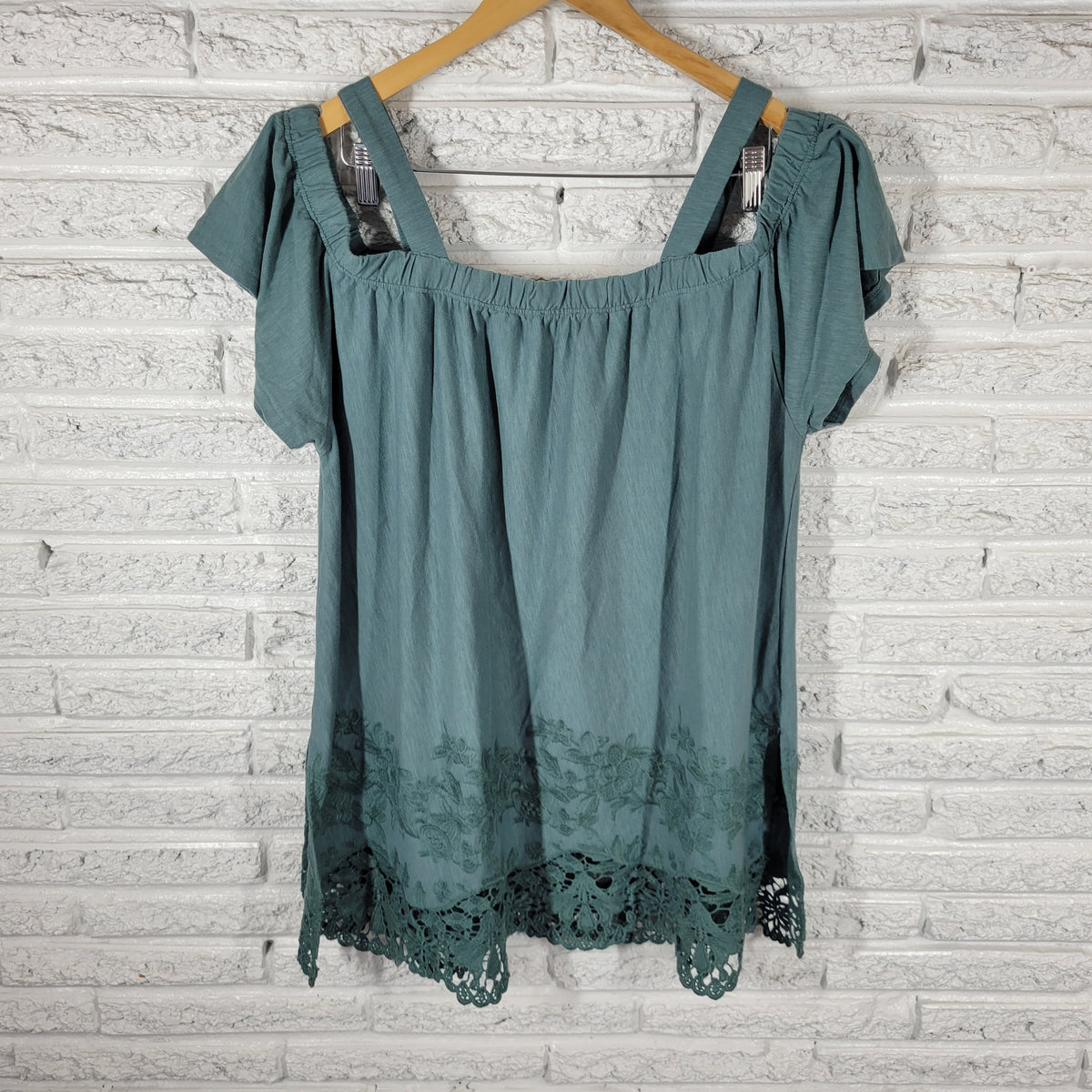 Lane Bryant Tunic Top 18/20 Green Cold Shoulder Embroidered Crochet GRE39E