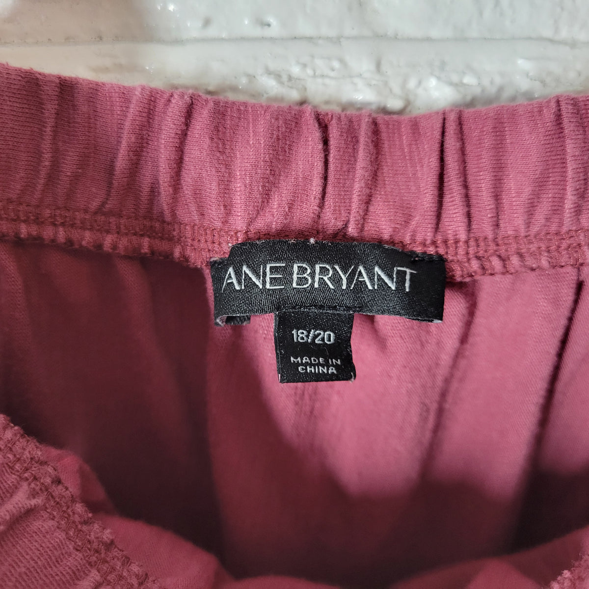 Lane Bryant Tunic Top 18/20 Burgundy Cold Shoulder Embroidered Crochet BUR16E