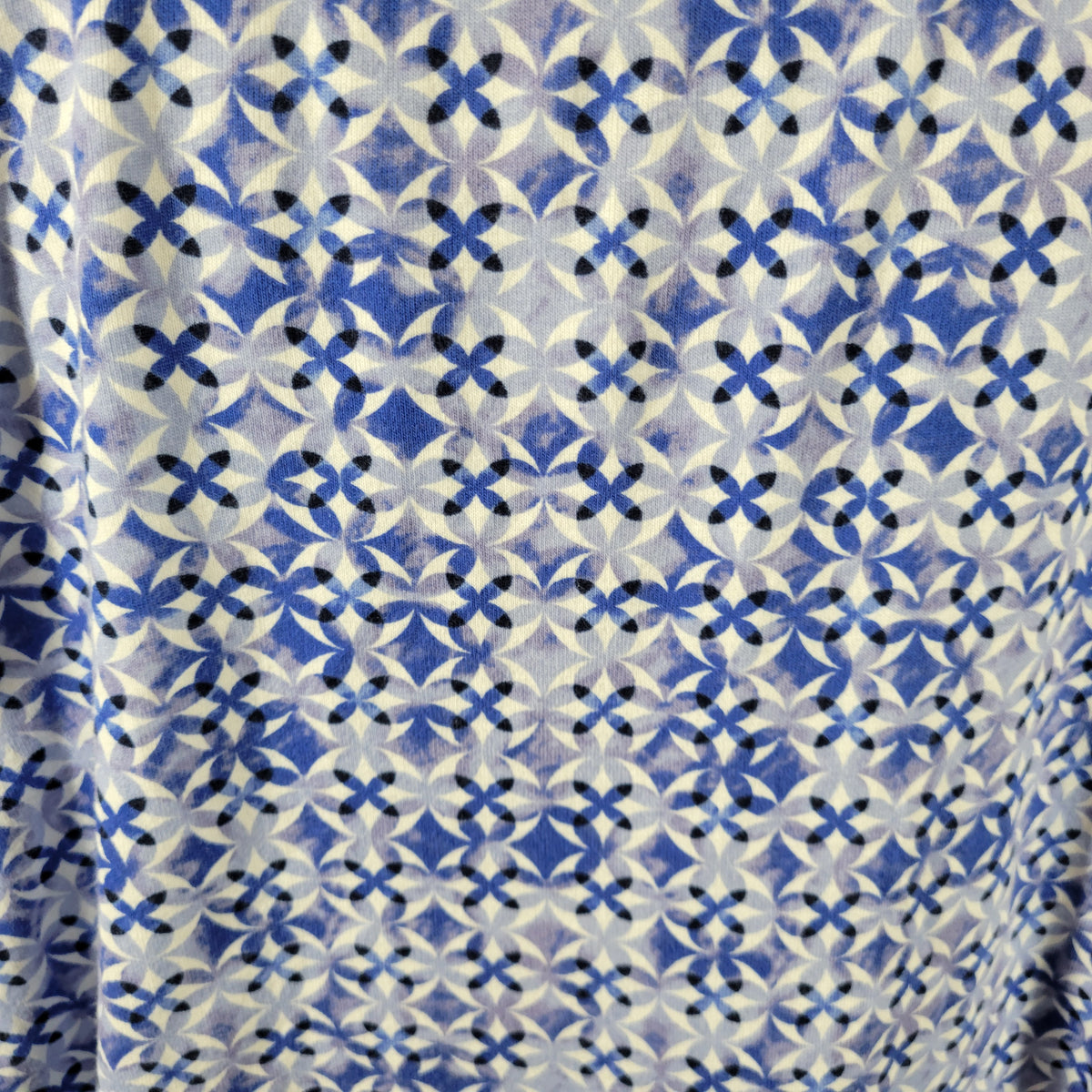 Croft & Barrow Classic Tee 2X Blue White Geometric V-Neck Cotton Knit GEO176E