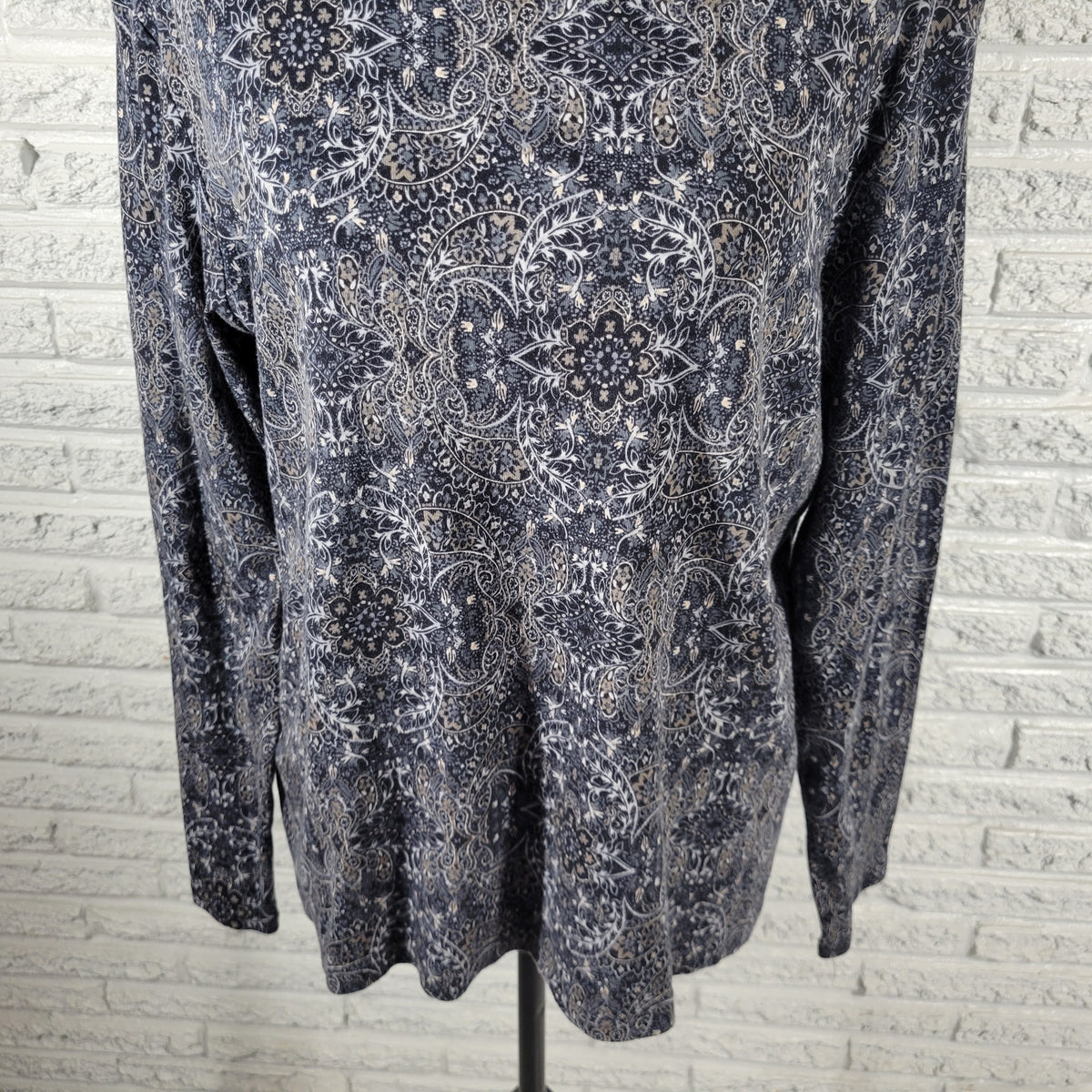 Croft & Barrow Blue Gray Paisley T-Shirt Women XL 100% Cotton Long Sleeve PAI24E