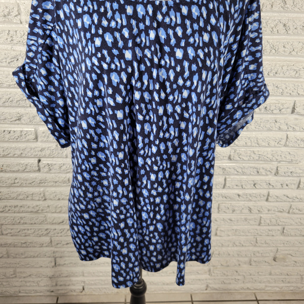 Kim Rogers Blue Watercolor Tunic Blouse Women Plus 2X Lattice Neck WAT45E