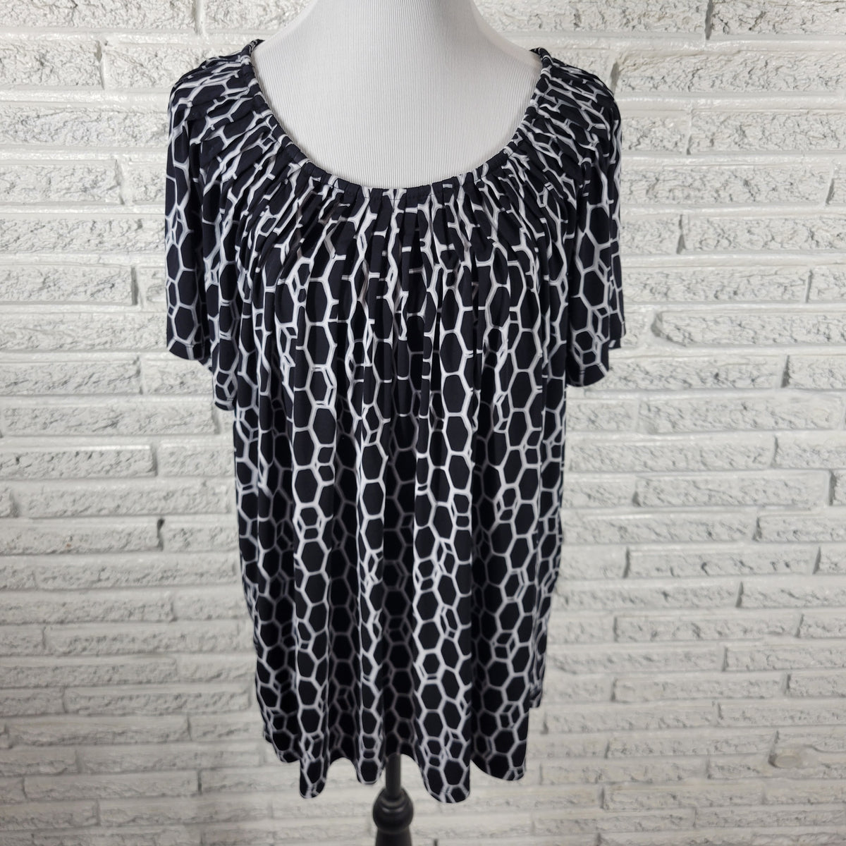 Style & Co Black White Geometric Tunic Top Women's Plus Size 2X GEO22E