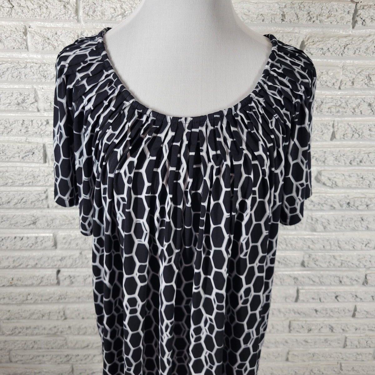 Style & Co Black White Geometric Tunic Top Women's Plus Size 2X GEO22E
