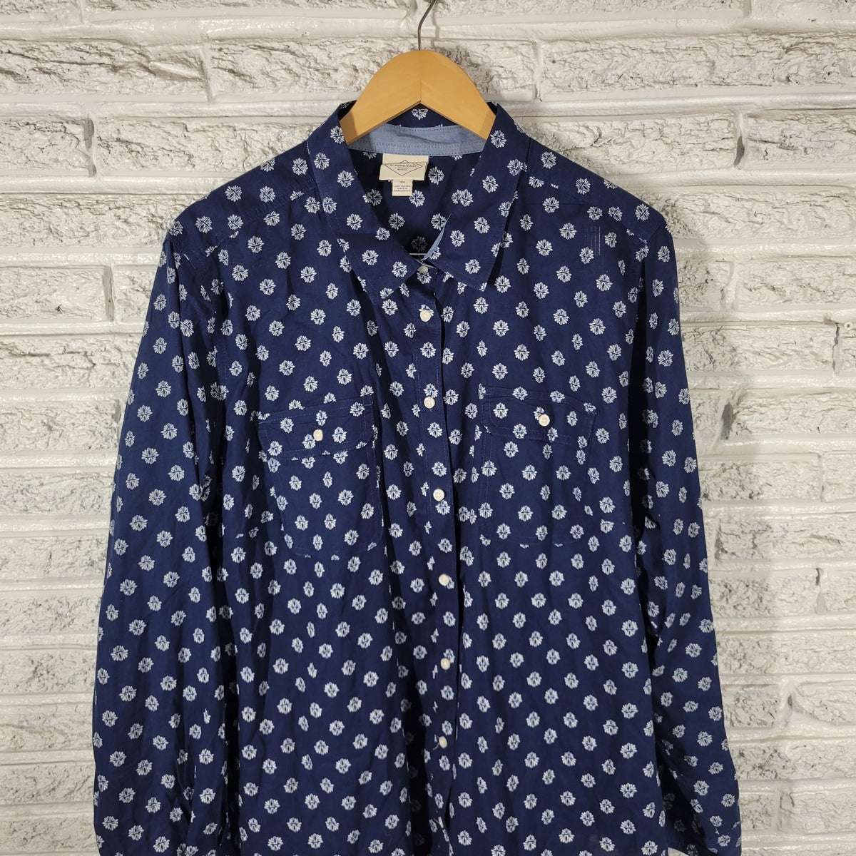 St. John's Bay Blue White Floral Shirt Women 3X Plus 100% Cotton FLO261E